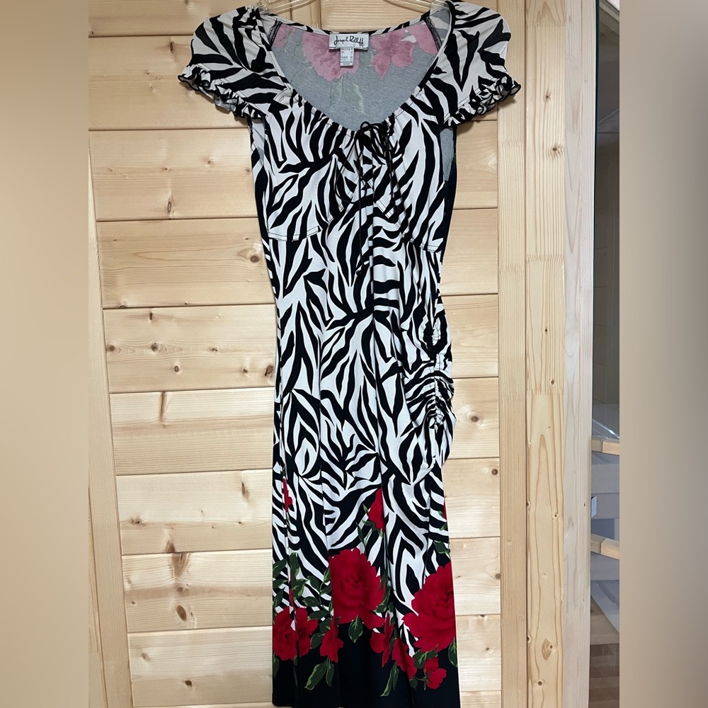 Rare Joseph Ribkoff dress